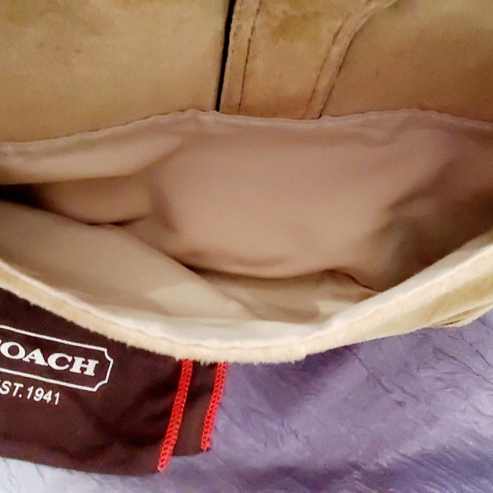 Coach purse - Picture 6 of 7